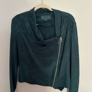 Hunter  green super comfy zip up jacket. Blank nyc size medium